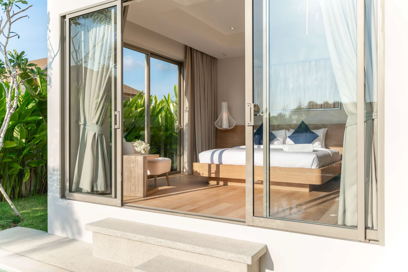 Sliding patio doors in a Fernandina Beach, FL house.