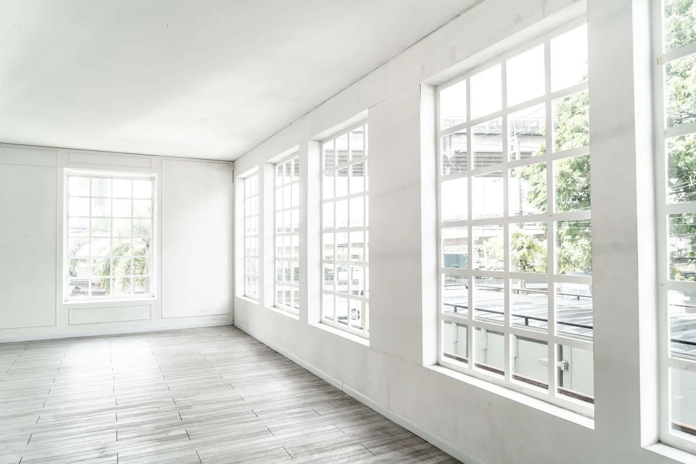 Large windows with colonial grids in a home in Arlington, FL.